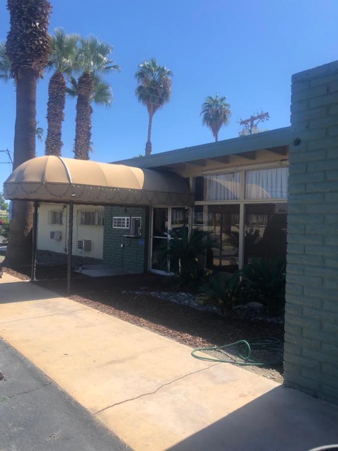 Palm Shadow Inn Motel 인디오 외부 사진